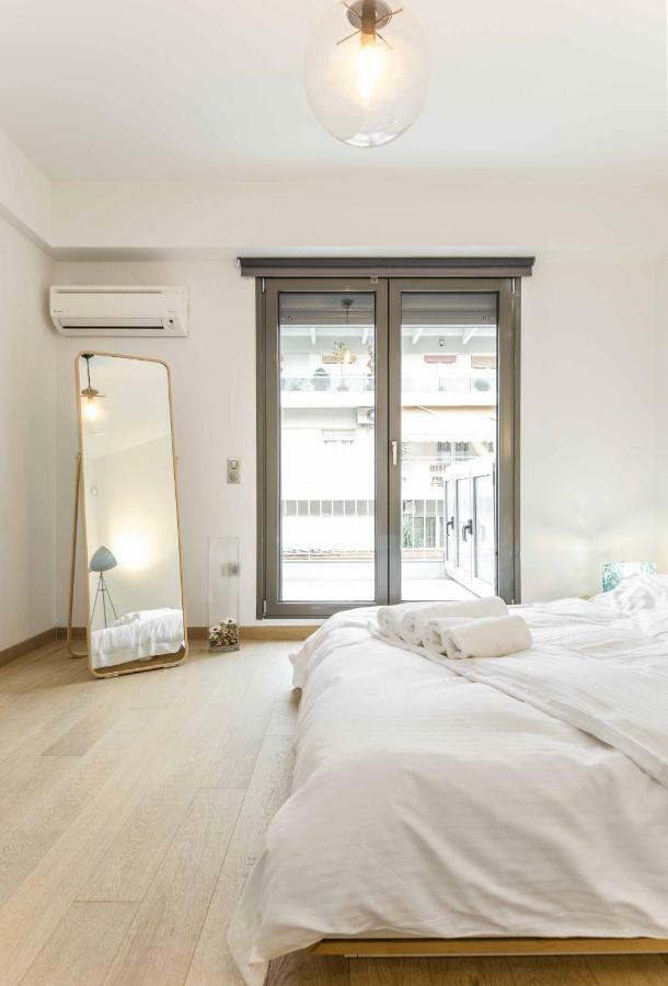 Stylish 3-Bedroom Apartment & Terrace سالونيك المظهر الخارجي الصورة